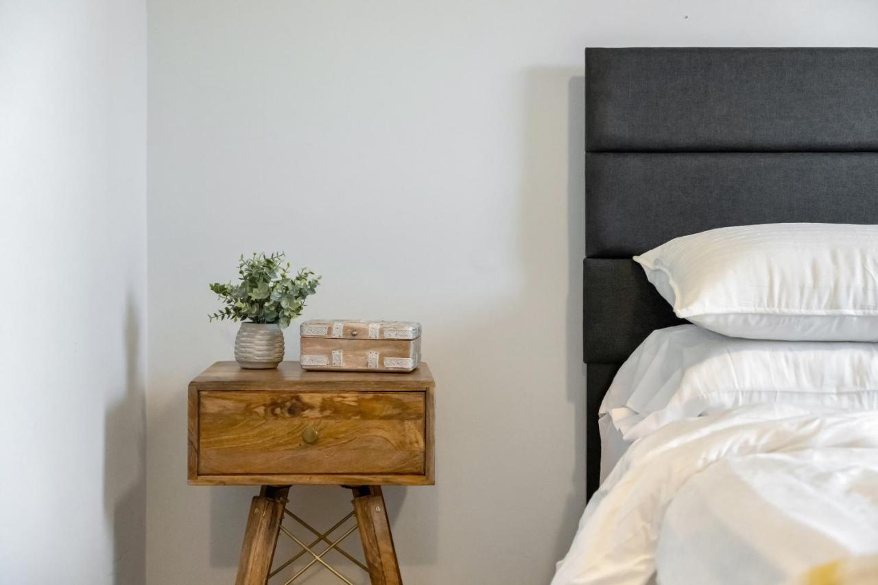 Zen Home In The Heart Of Атланта Екстериор снимка